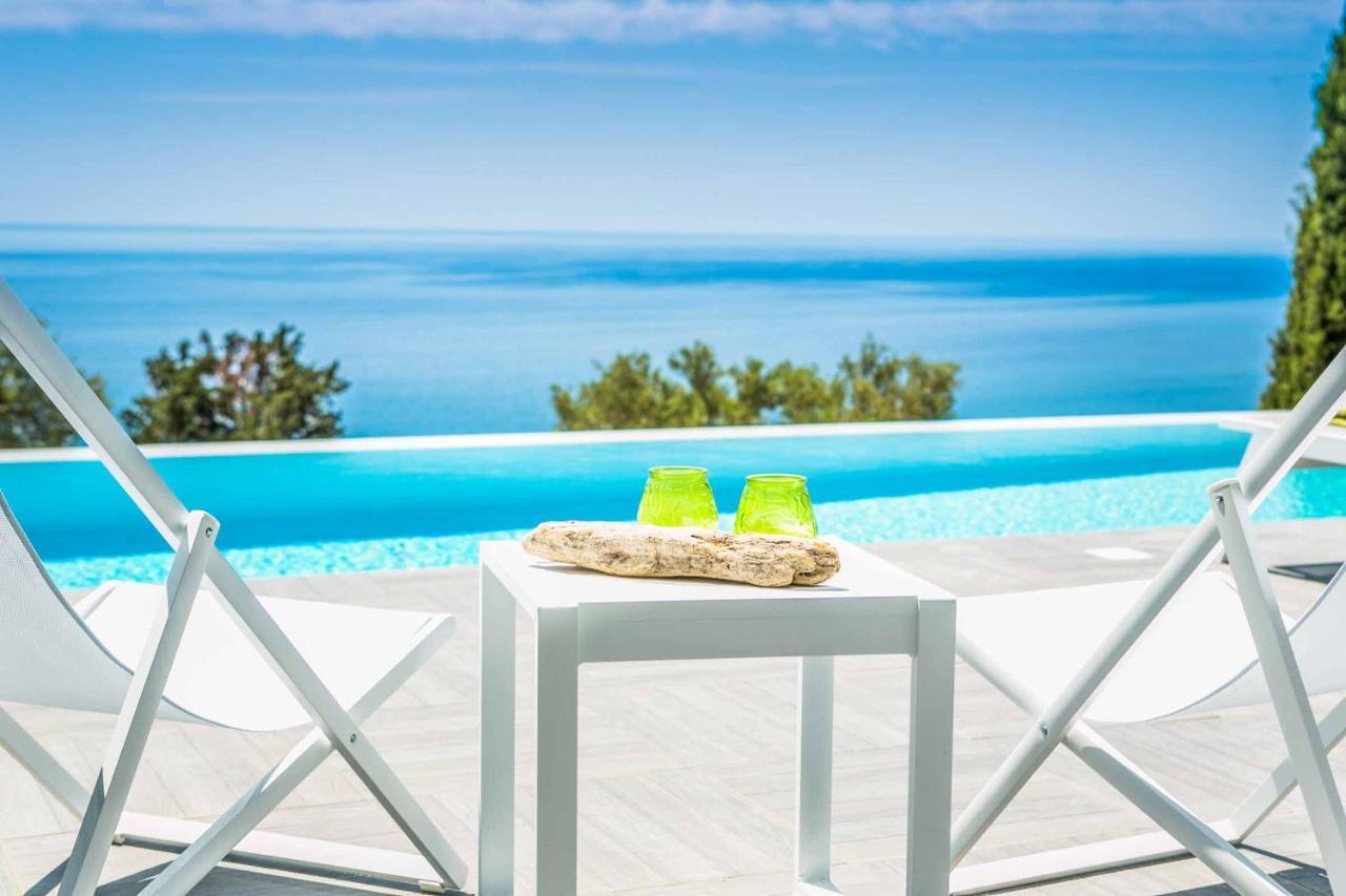 Villa Della Luna Vlachata Екстериор снимка